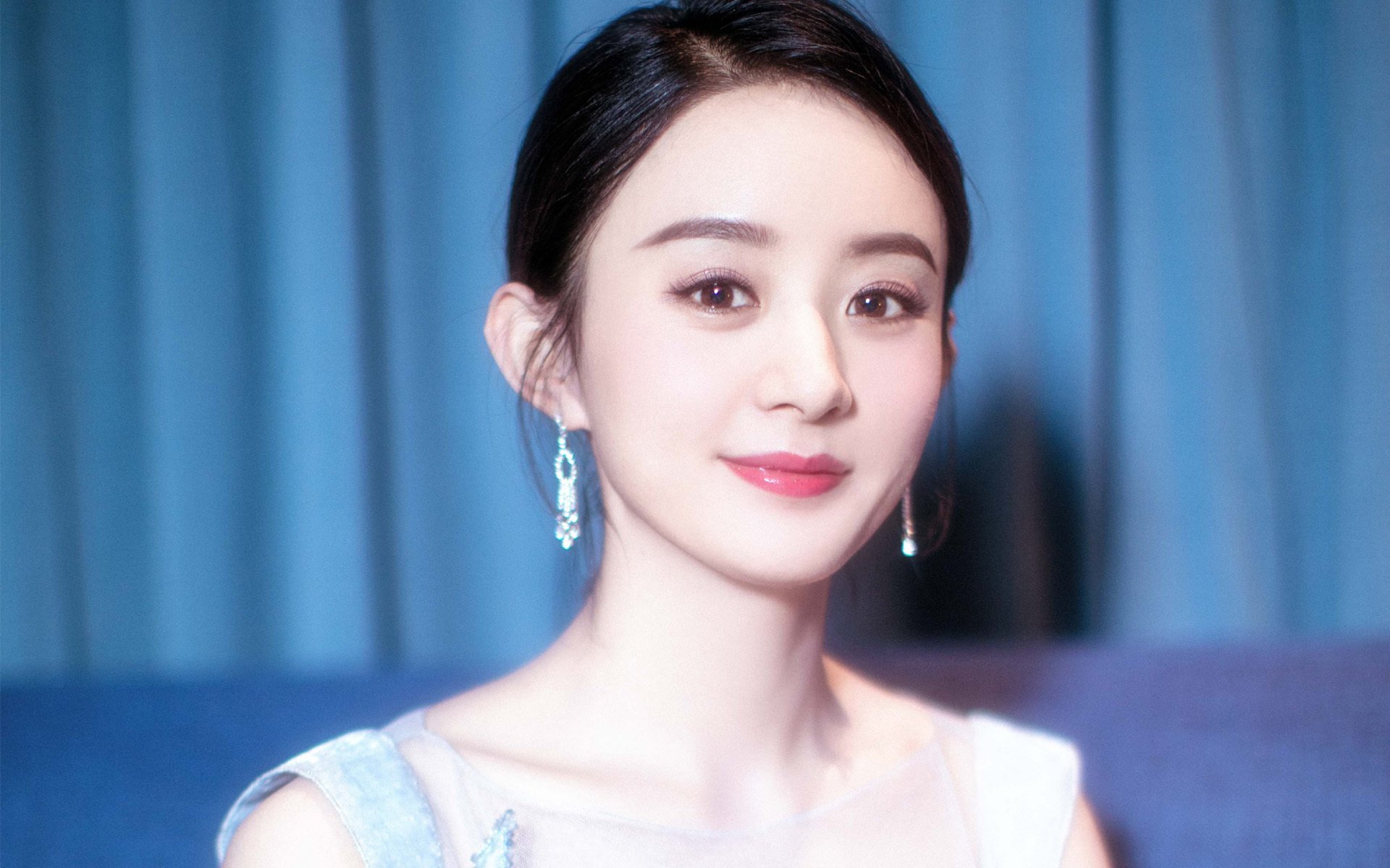 开云体育下载-中国篮球名将与青少年交流活动持续火热,中国青年篮球队员